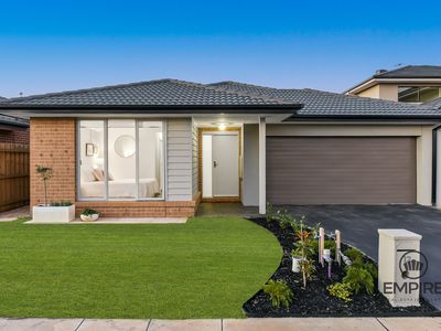 12 Pienza Road, Clyde