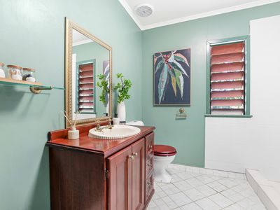 36 George Street, Earlville