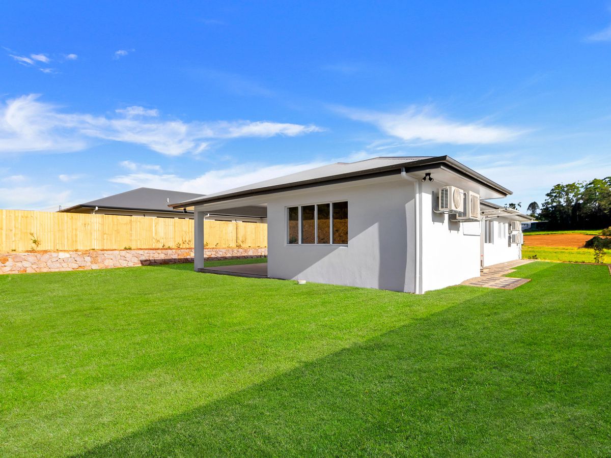 72 Rankine Avenue, Yungaburra