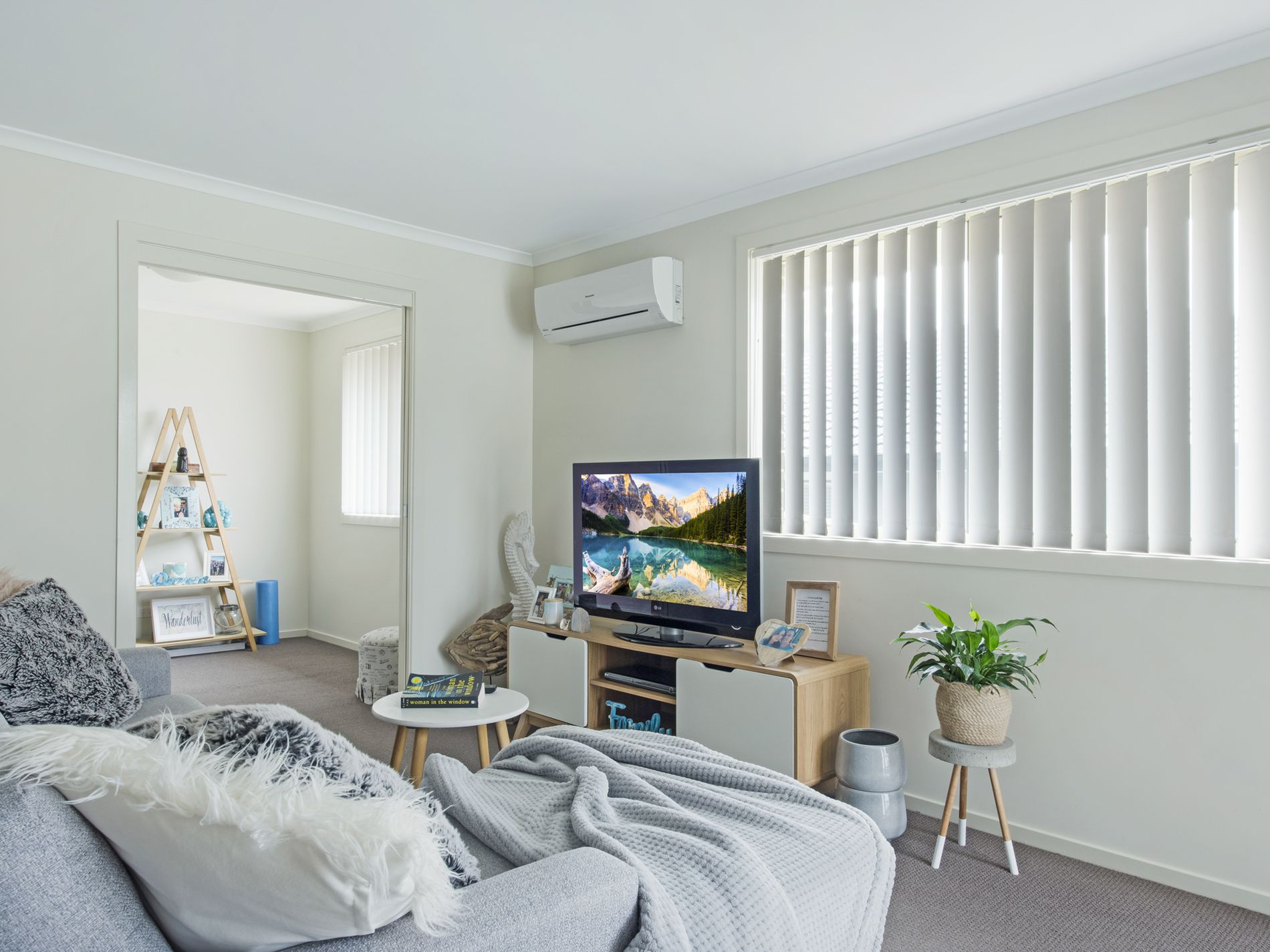 2A Huntingdale Dr, Mollymook