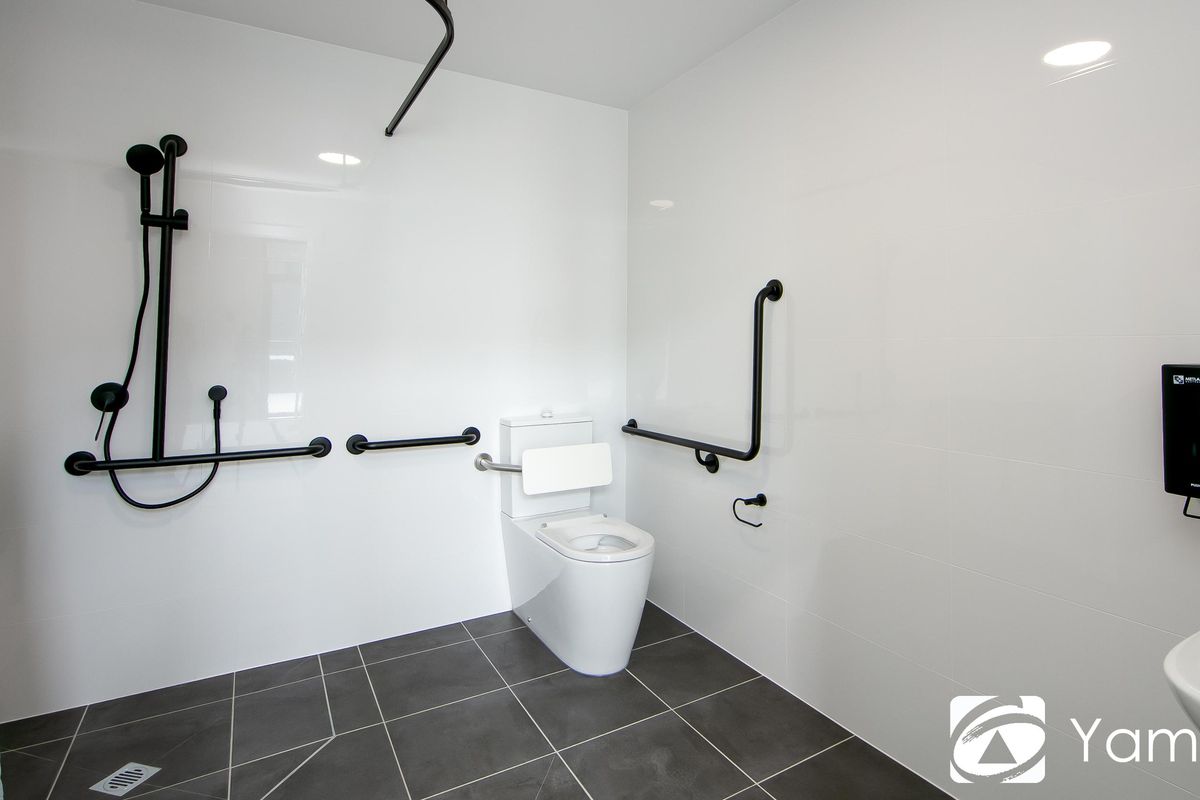 BASE - Unit 6 / 10 Think Road, Townsend