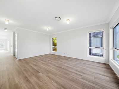 49 Summerland Crescent, Colebee