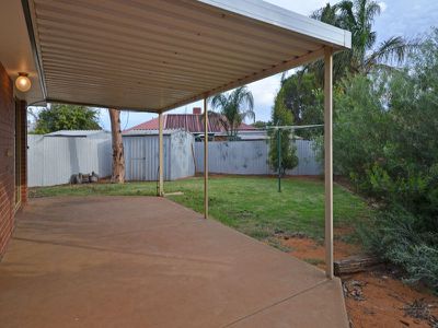 8B Siberia Close, Hannans