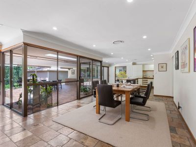 10 Essex Close, Springwood