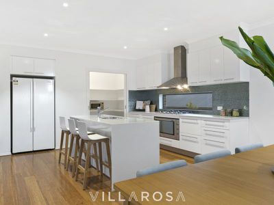 8 Lapin Grove, Wandana Heights