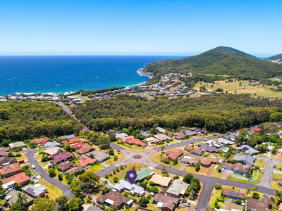 16 Kentia Drive, Forster