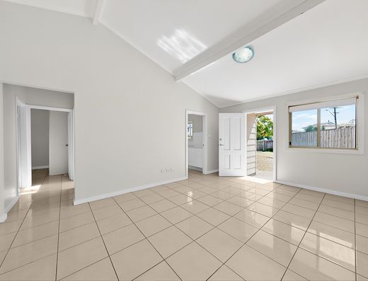 11 / 250-252 Popondetta Rd, Blackett