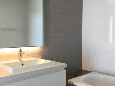 5702 / 148 Ross Street, Forest Lodge