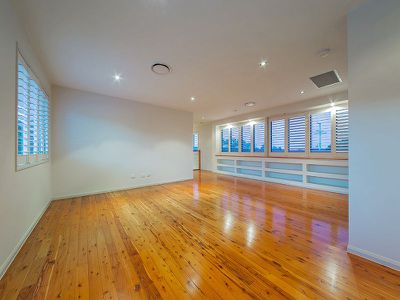 32 Southwick Street, Wynnum