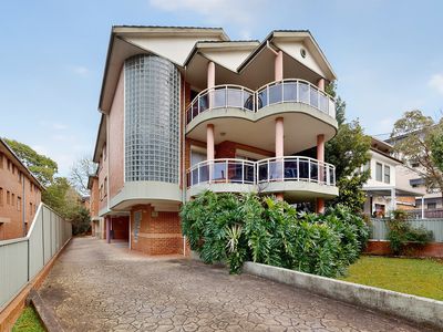 4 / 10 Caroline Street, Westmead