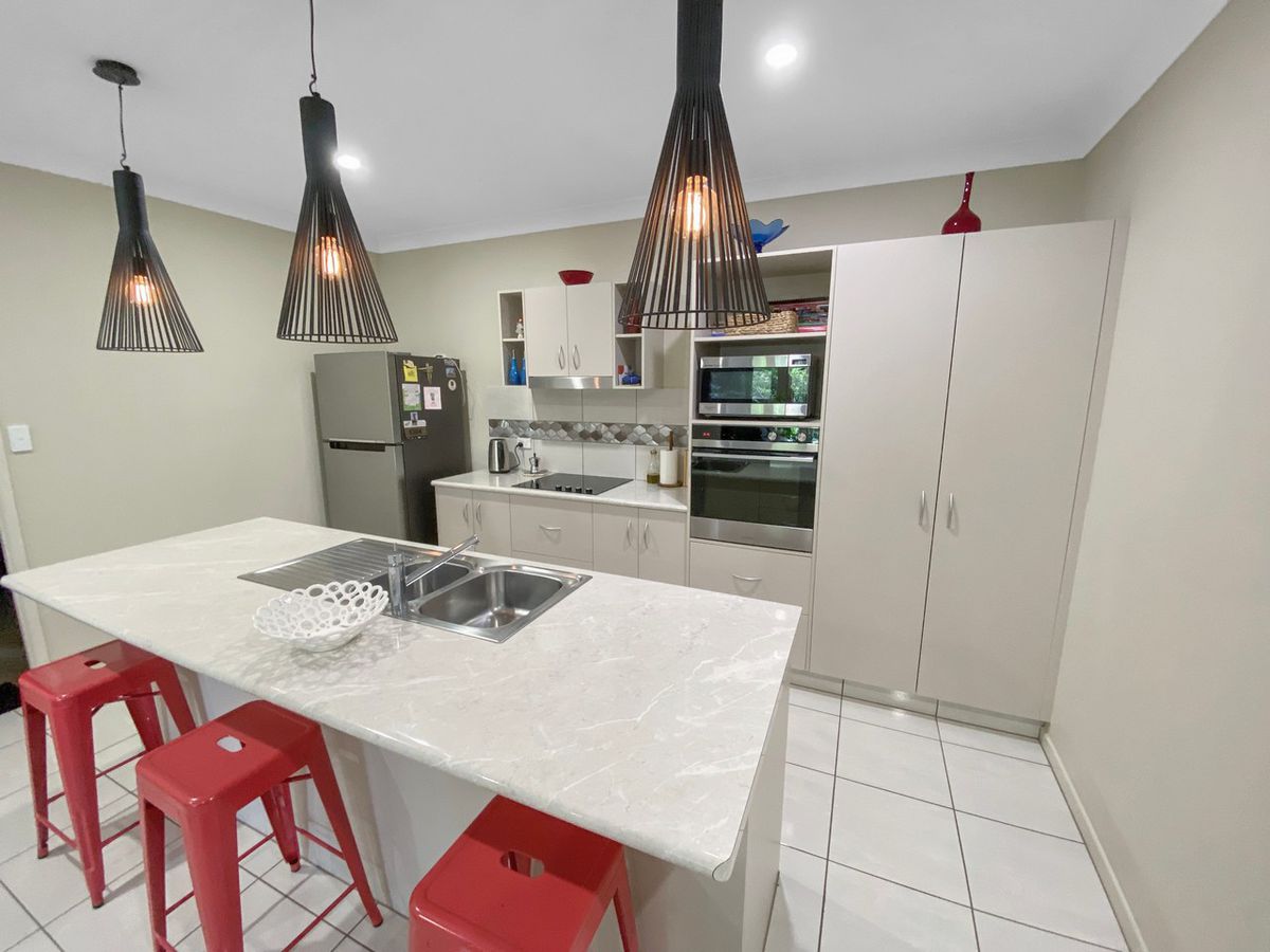40 Cook Street, Atherton