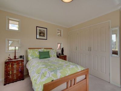 6 Cottage Road, Kingston