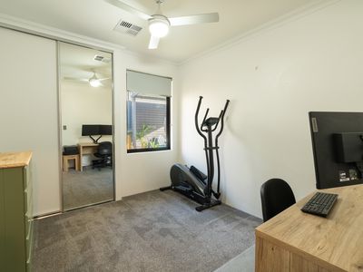 27 Coruscant Glade, Baldivis