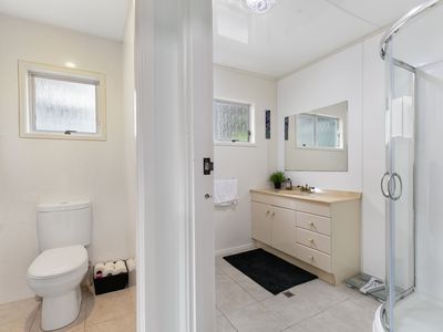 29 Wirihana Road, Titirangi