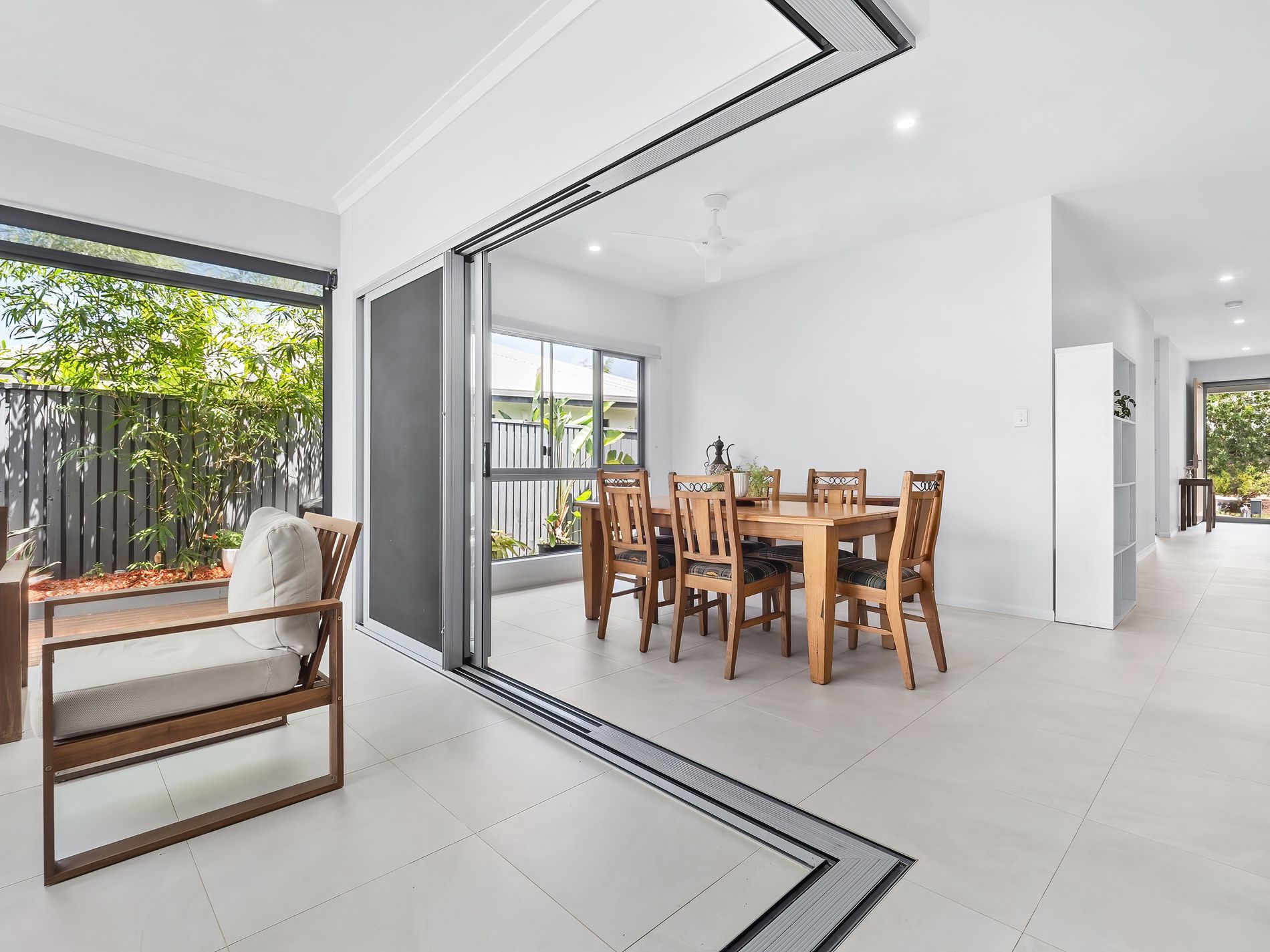 2 / 9 Jabiru Court, Smithfield