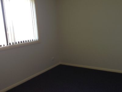 2 / 18 Addison Avenue, Lake Illawarra