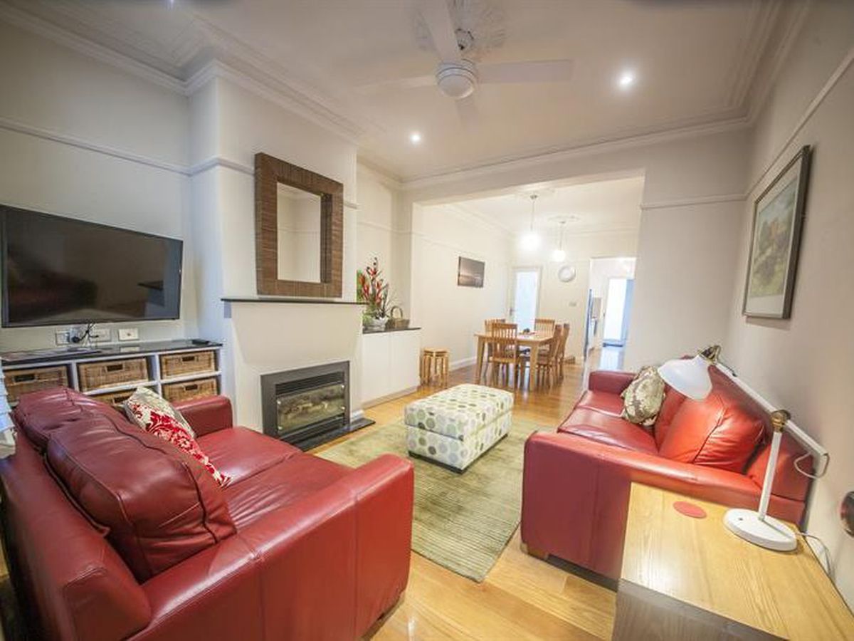 11 Bourke St, Woolloomooloo