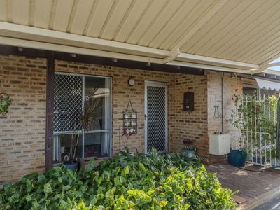 4 / 2 Cothill Court, Eden Hill