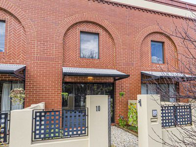 10 Little Shenton Lane, Northbridge
