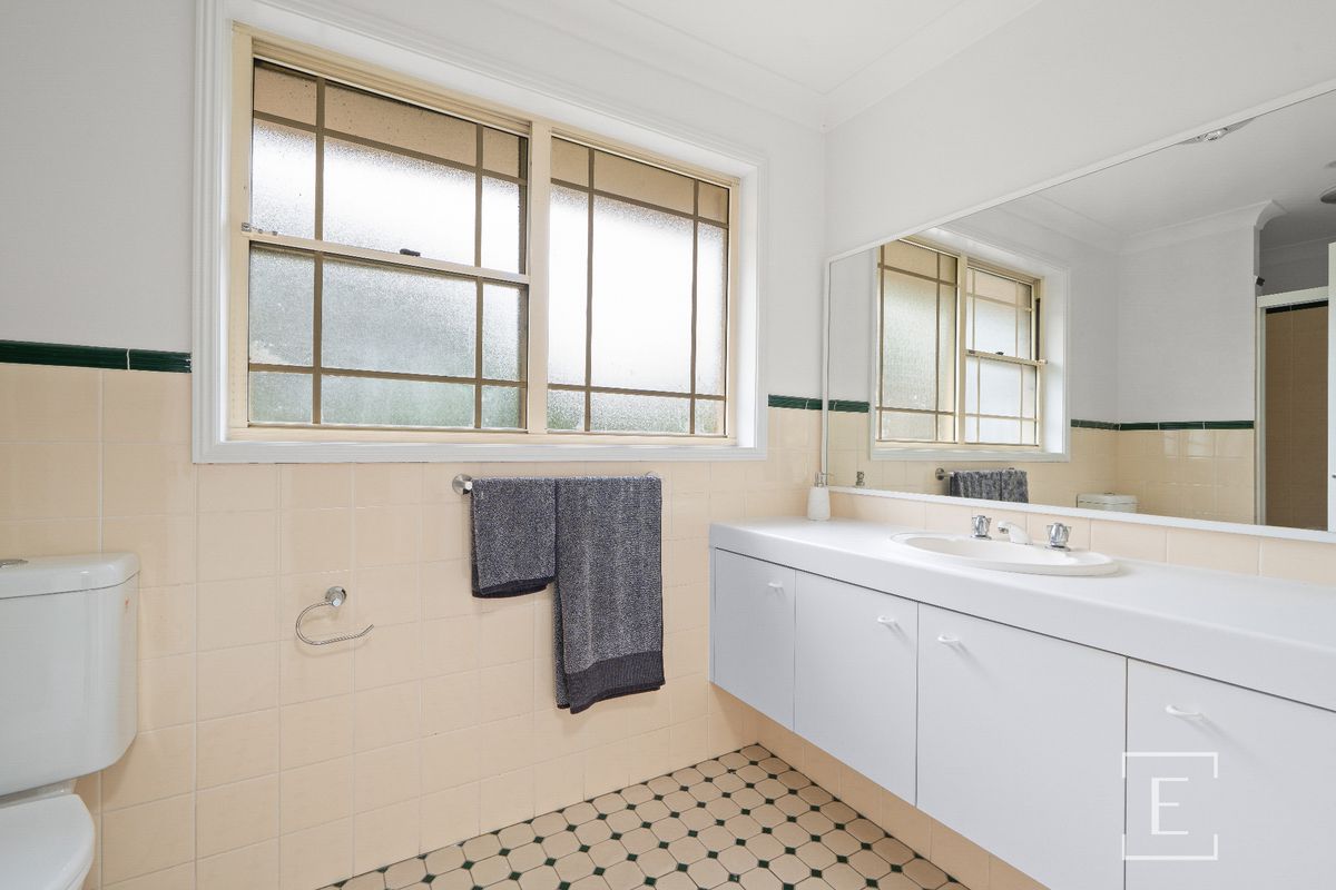 2 Sherwood Place, North Ryde