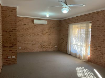 3 / 124 York Street, Forbes
