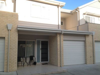 11 / 76 Essex Street, Berkeley