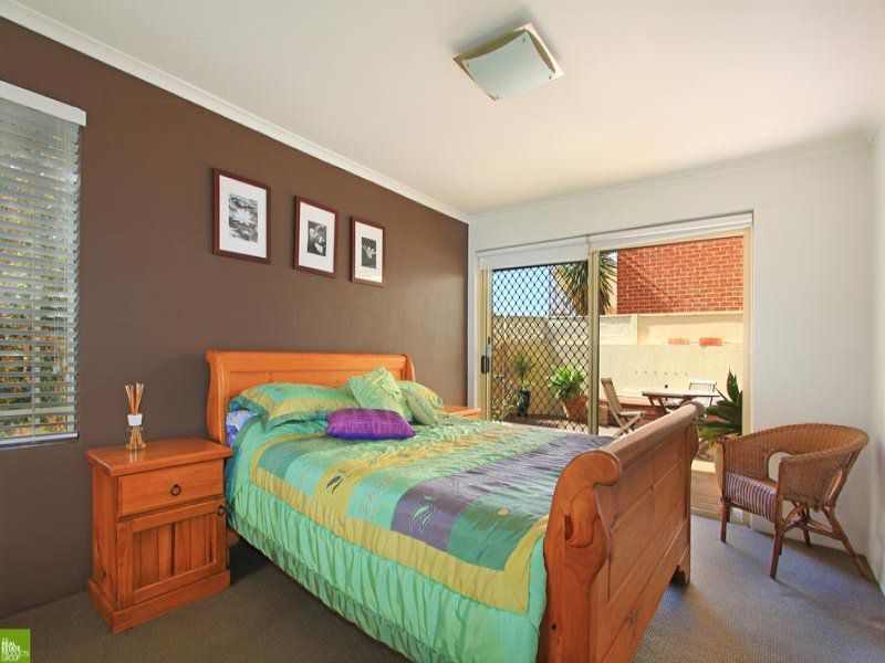 2 / 66 Kembla Street, Wollongong