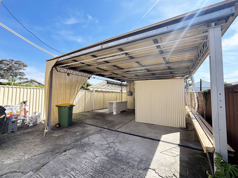 140a Roberts Road, Greenacre