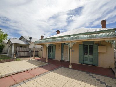 70 Carrington Avenue, Dubbo