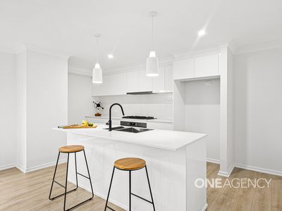 25 Yerrinbool Parade, Tullimbar