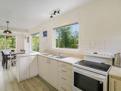 29 Bethells Road, Waitakere