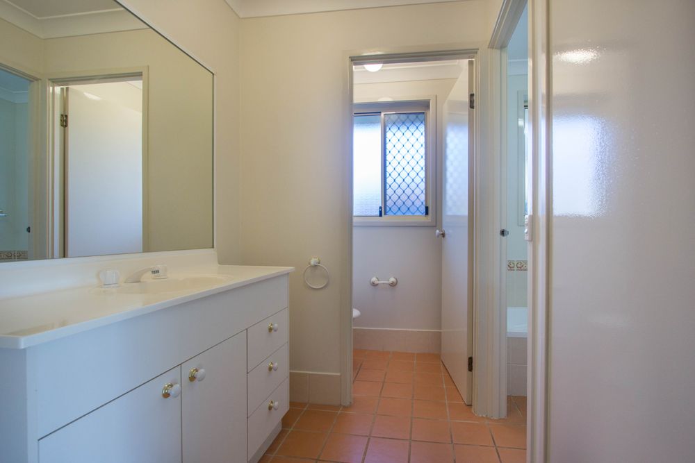 5 Wombeyan Court, Wattle Grove