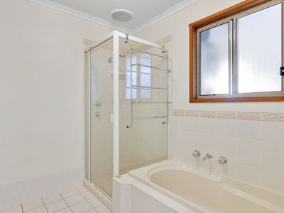 9 Clipper Court, Point Turton