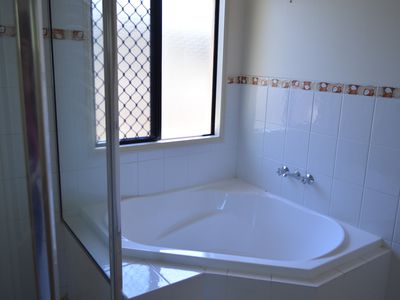 6 Grebe Court, Douglas