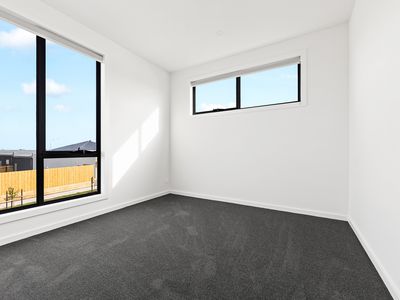 22  Glabella Avenue, Tarneit