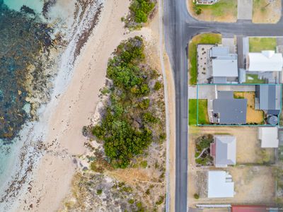 44 Beach Road, Beachport