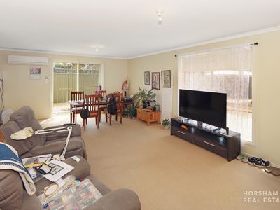 3 / 4 Remlaw Road, Horsham