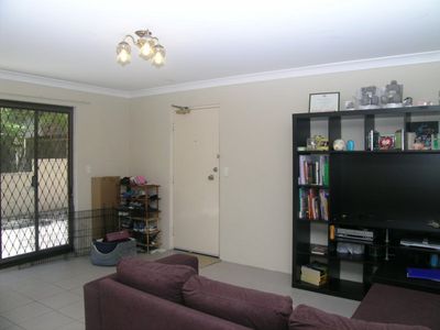 1 / 28 Alpha Street, Taringa