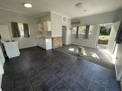 18B Mirrabooka Road, Mirrabooka