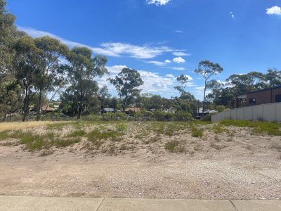 6 Bronze Drive, Kangaroo Flat