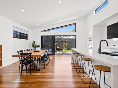 4 Brotheridge Avenue, Calderwood