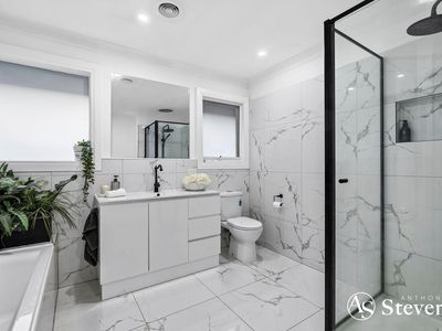 18 Washington Lane, Woodend