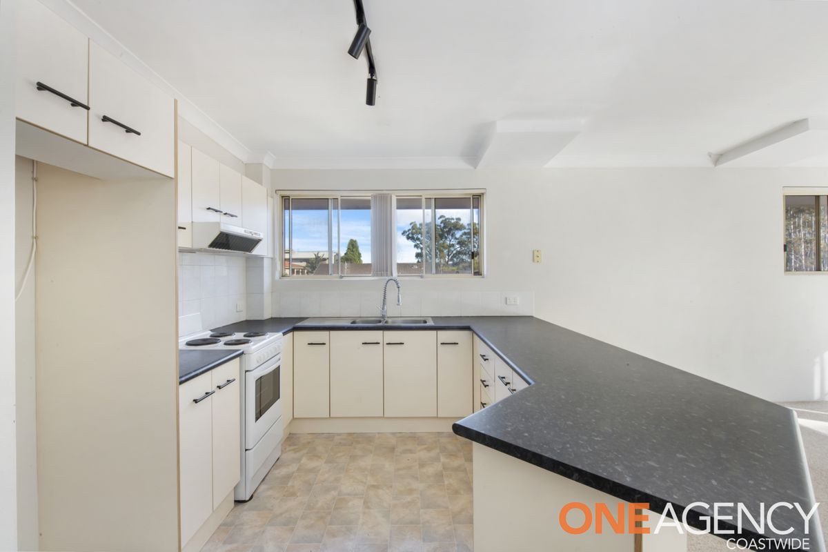6 / 10 Jennie Cox Close, Erina