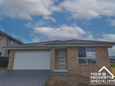 22 Dulcimere Street, Tahmoor