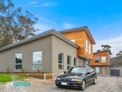 Unit 1 / 36 Wallcrest Road, Berriedale