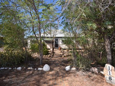 118 Cassowary Street, Longreach