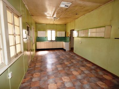 123 Kingfisher Street, Longreach