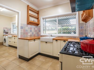 169 Macquarie, Glen Innes