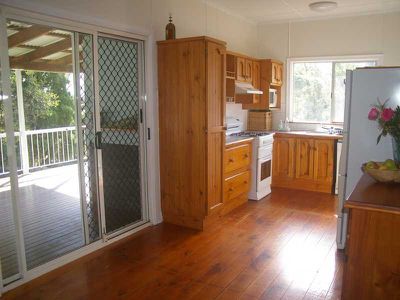 10 Slack Street, North Booval