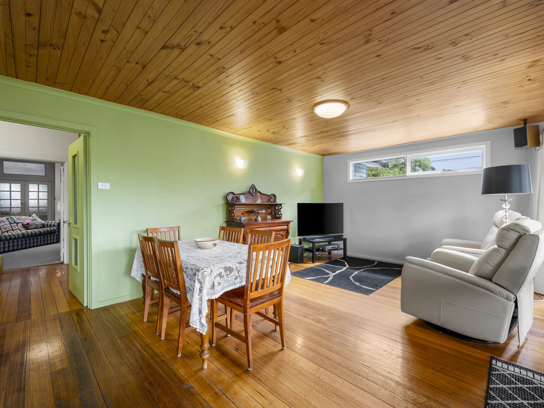 19 The Parade, Mansfield